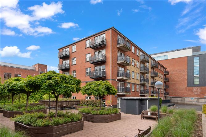 Photo 1 of 10 — Apartment 31, Windmill Lane Apartments, Grand Canal Dk, Dublin 2