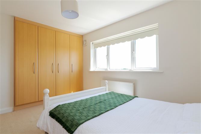 Photo 13 of 24 — 32 Leargan, Western Distributor Road, Knocknacarra, Galway