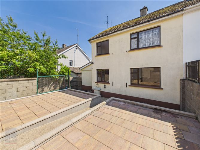 Photo 21 of 27 — No. 89 Pinewood Estate, Wexford Town, Wexford