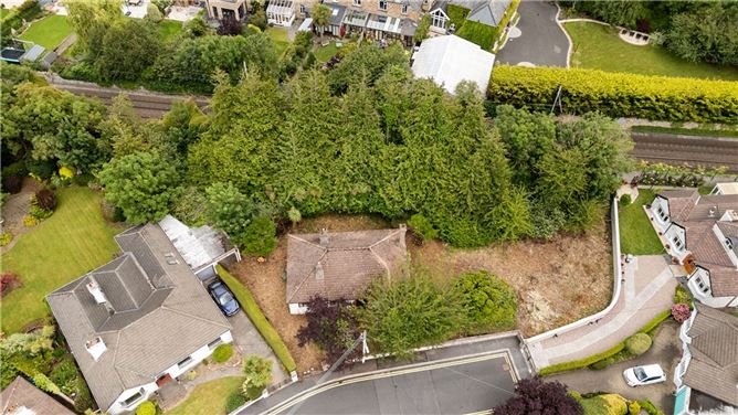 22 Woodlawn Park, Churchtown, Dublin 14