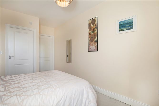 28 Millbank, The Links, Station Road, Portmarnock, County Dublin