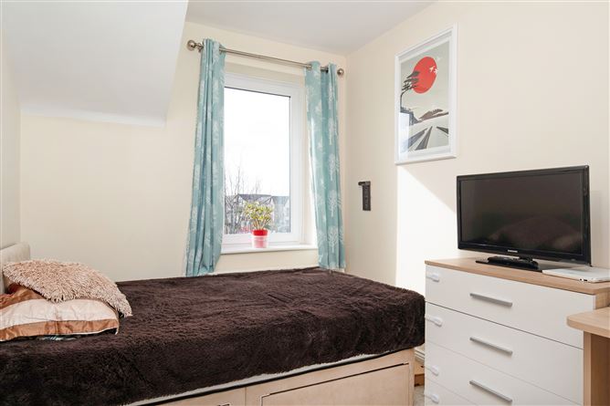 28 Millbank, The Links, Station Road, Portmarnock, County Dublin