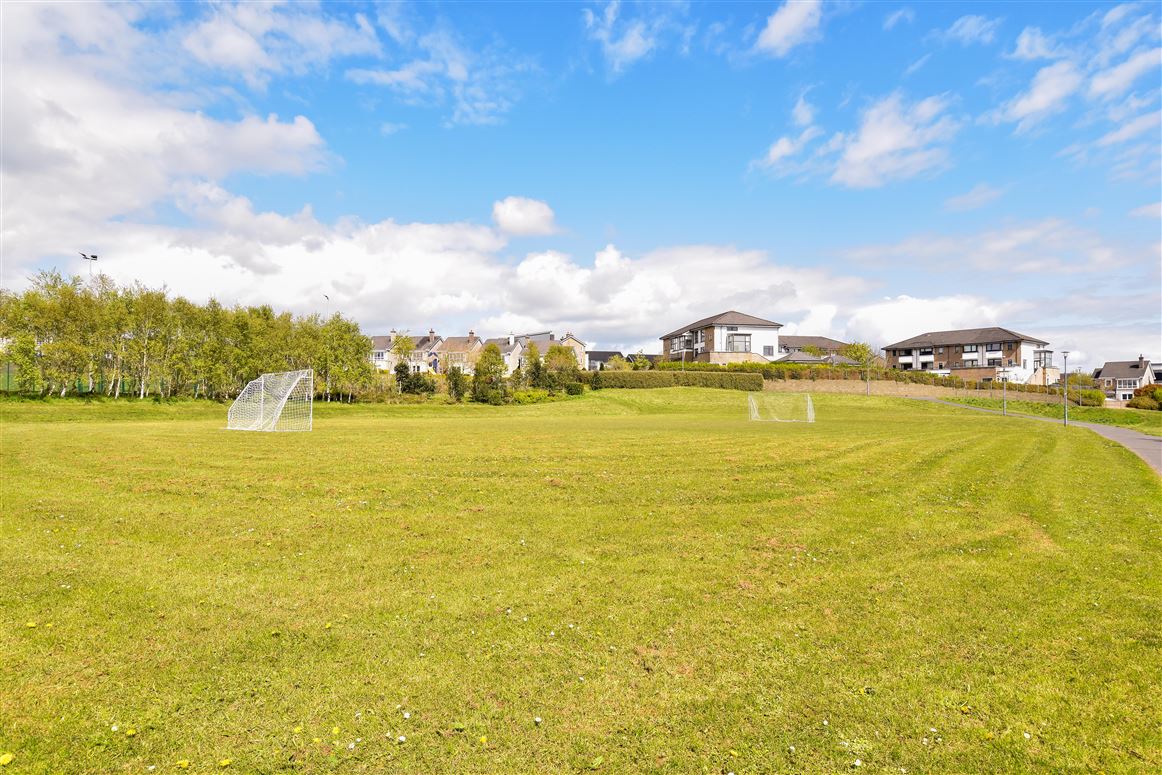 81 Caiseal Cam, Roscam, Galway