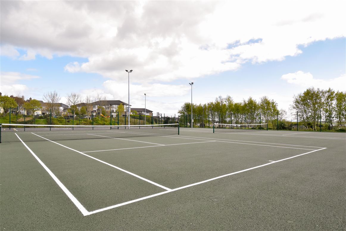 81 Caiseal Cam, Roscam, Galway