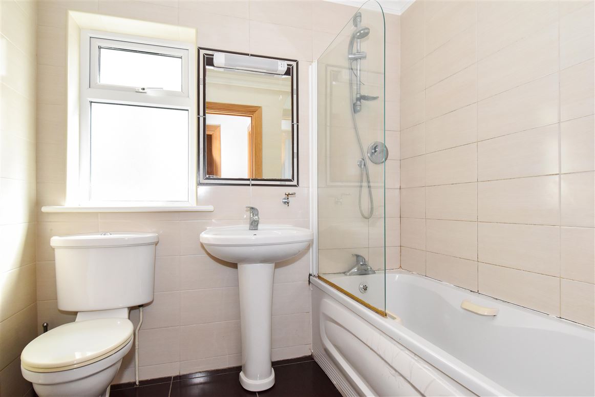 81 Caiseal Cam, Roscam, Galway