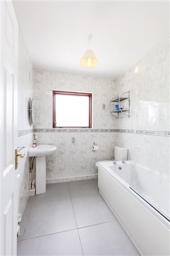 23 Pine Grove Park, Swords, Co. Dublin