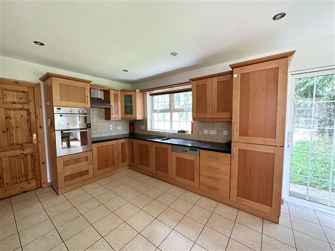 1 Montfort, Monaghan, Co. Monaghan, H18 D264.