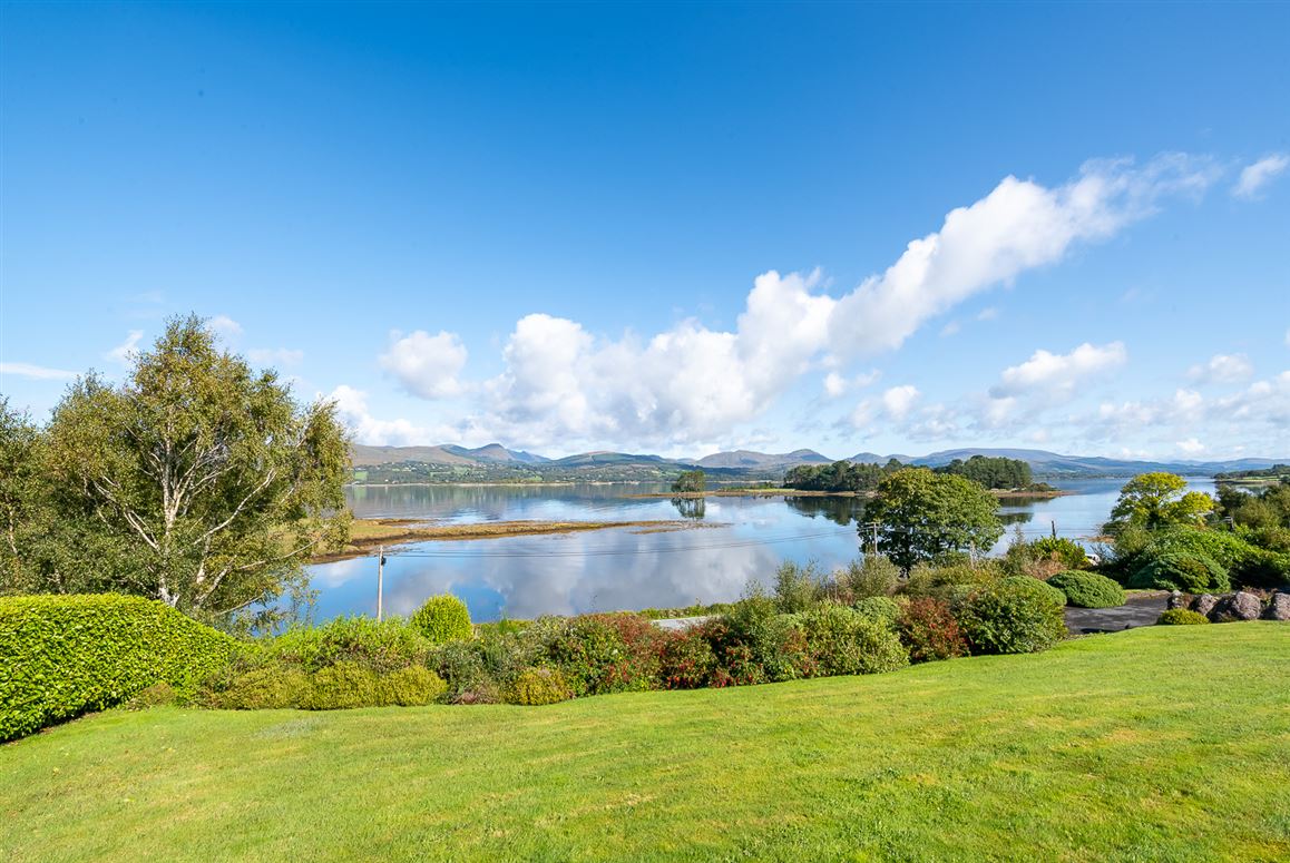An Charraig, Dereencallaha, Dawros, Kenmare, Co. Kerry An Charraig, Dereencallaha, Dawros, Kenmare, Co. Kerry