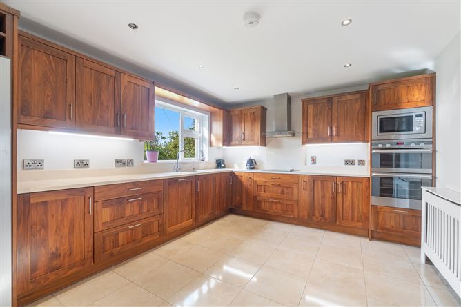 9 Sliabh Cairn, Kiltimagh, Co. Mayo