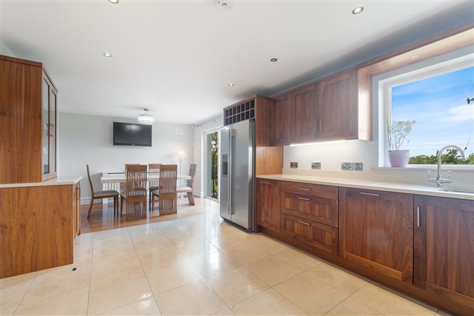 9 Sliabh Cairn, Kiltimagh, Co. Mayo