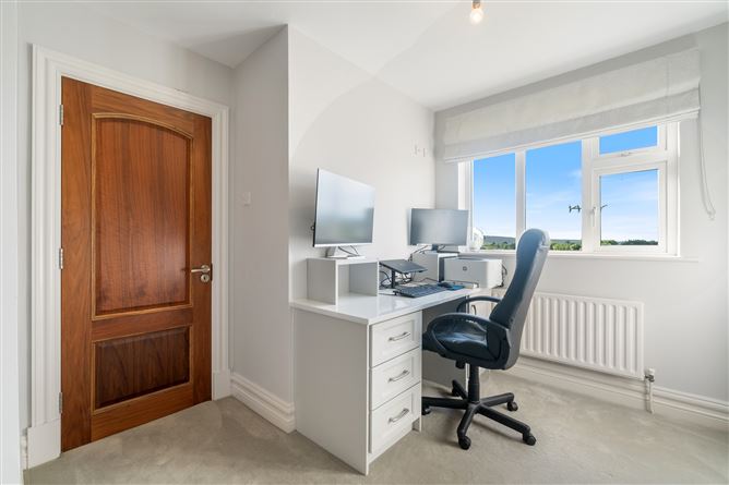 9 Sliabh Cairn, Kiltimagh, Co. Mayo