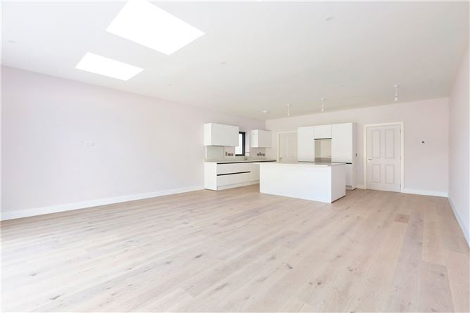 4 Cairnfort Green, Stepaside, Dublin 18