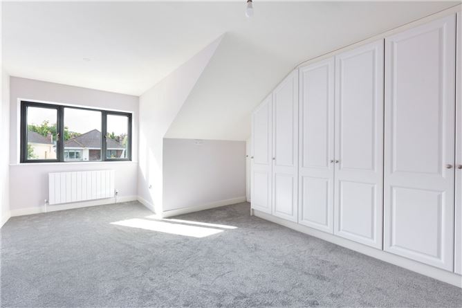 4 Cairnfort Green, Stepaside, Dublin 18