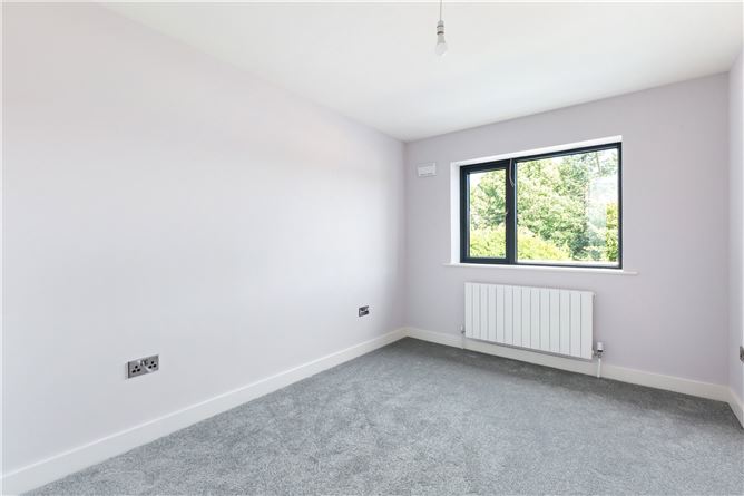 4 Cairnfort Green, Stepaside, Dublin 18
