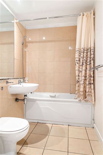Apt 4, 29 James Walk, Dublin 8