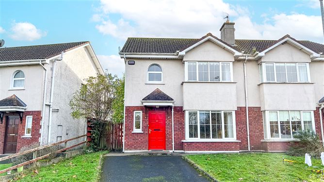 Photo 3 of 32 — 56 Mallfield, Thomastown, Kilkenny