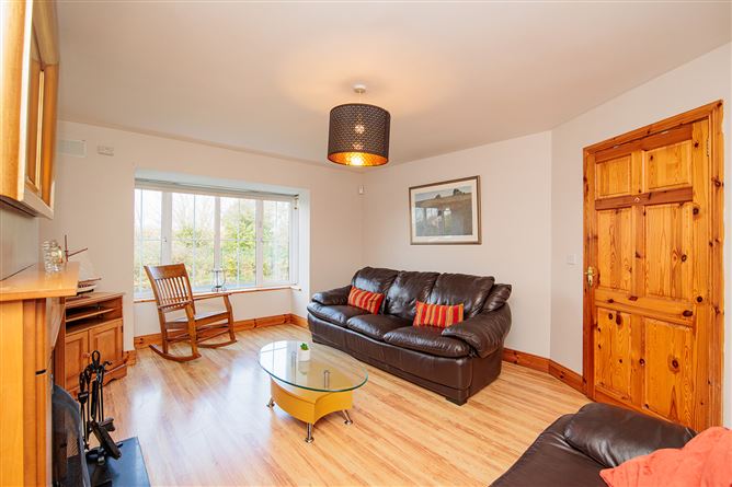 Photo 9 of 32 — 56 Mallfield, Thomastown, Kilkenny