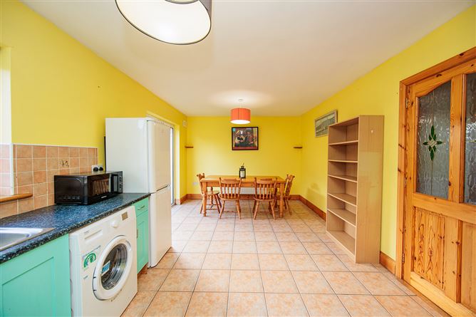 Photo 11 of 32 — 56 Mallfield, Thomastown, Kilkenny
