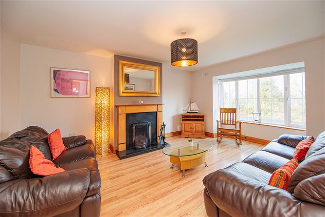 Photo 7 of 32 — 56 Mallfield, Thomastown, Kilkenny