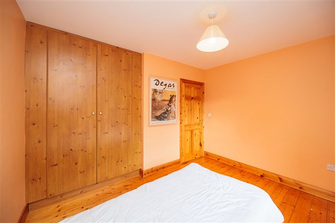 Photo 26 of 32 — 56 Mallfield, Thomastown, Kilkenny