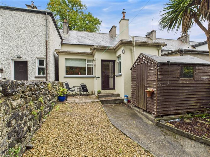 2 Charleville Parade, Tullamore, Offaly
