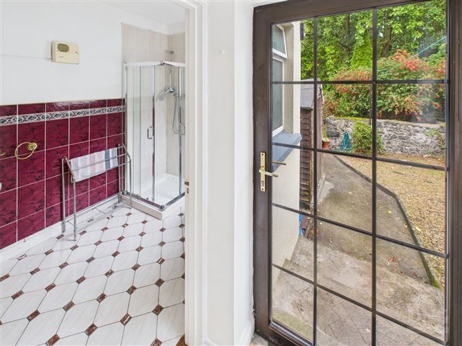 2 Charleville Parade, Tullamore, Offaly