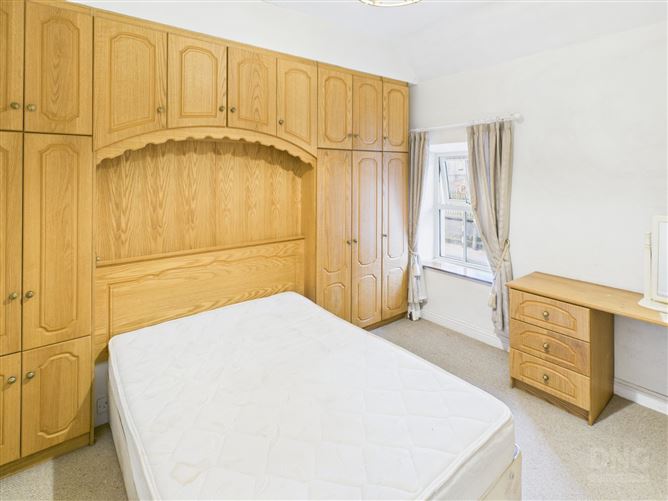 2 Charleville Parade, Tullamore, Offaly