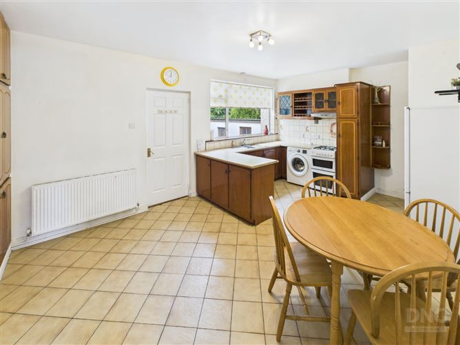 2 Charleville Parade, Tullamore, Offaly