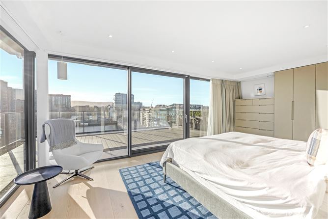 27 Hanover Dock, Grand Canal Dk, Dublin 2