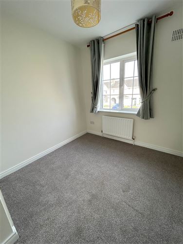 28 Bishops Court, Ennis, County Clare