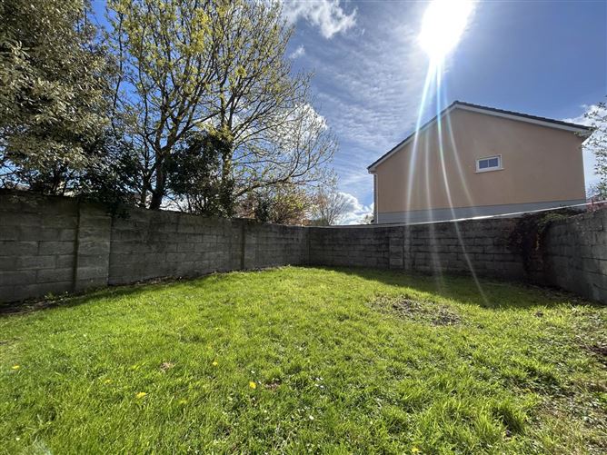 28 Bishops Court, Ennis, County Clare