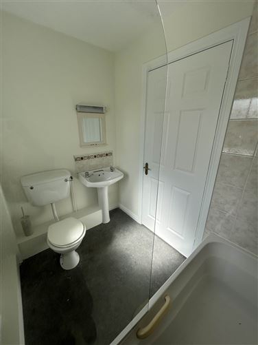 28 Bishops Court, Ennis, County Clare