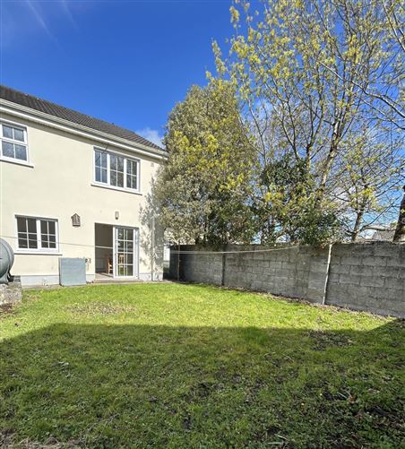 28 Bishops Court, Ennis, County Clare