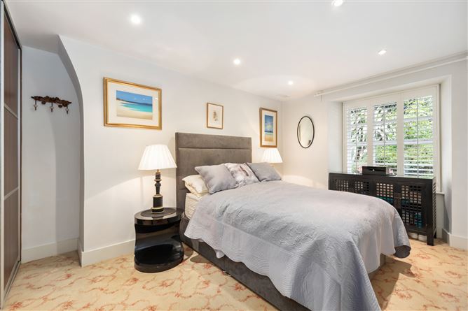 Photo 8 of 12 — Apartment 2, Brooklawn House, Brooklawn Wood, Stradbrook Road, Blackrock, Co. Dublin
