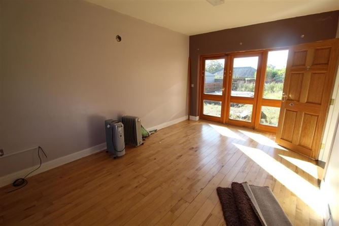 1 Hazel Grove, Longford, County Longford
