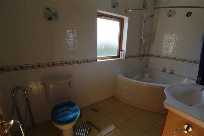 1 Hazel Grove, Longford, County Longford