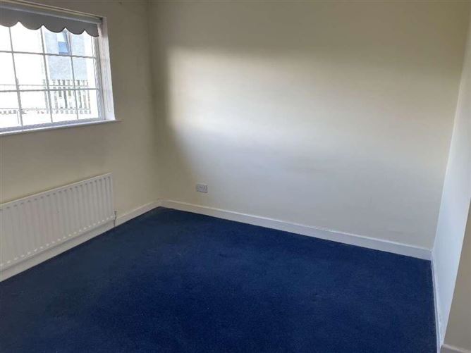 28 Dermot Hurley Estate, Youghal, Cork