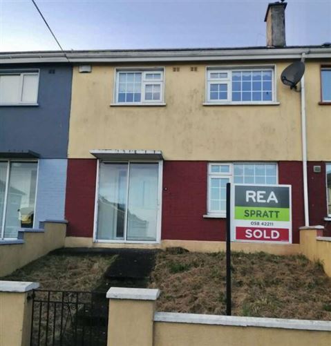 28 Dermot Hurley Estate, Youghal, Cork