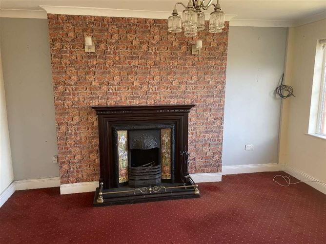 28 Dermot Hurley Estate, Youghal, Cork