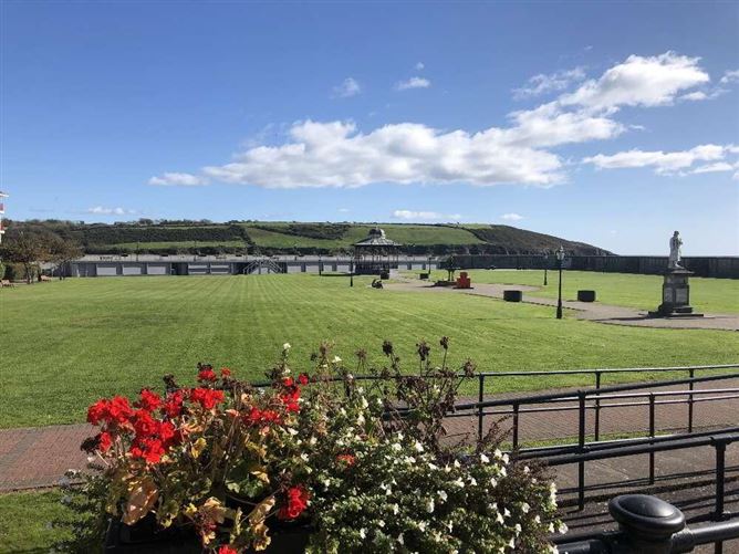 28 Dermot Hurley Estate, Youghal, Cork