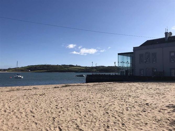 28 Dermot Hurley Estate, Youghal, Cork