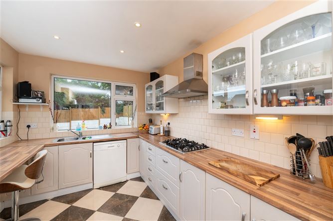 8 Calderwood Court, Donnybrook, Douglas, Cork
