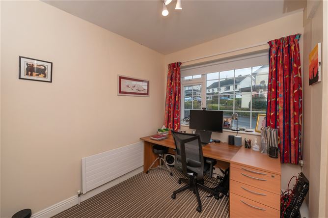 8 Calderwood Court, Donnybrook, Douglas, Cork
