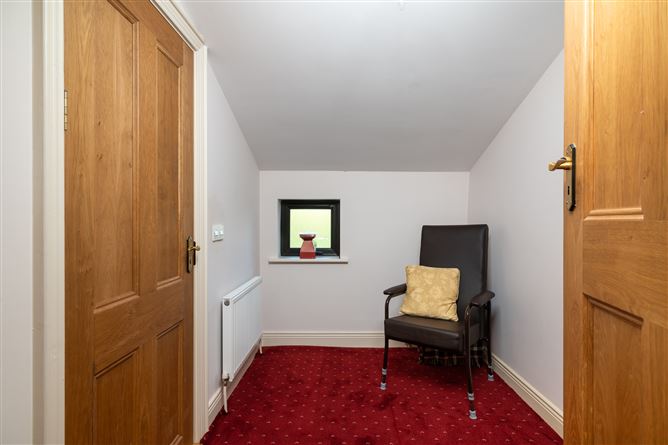 Hodson Bay, Athlone West, Roscommon