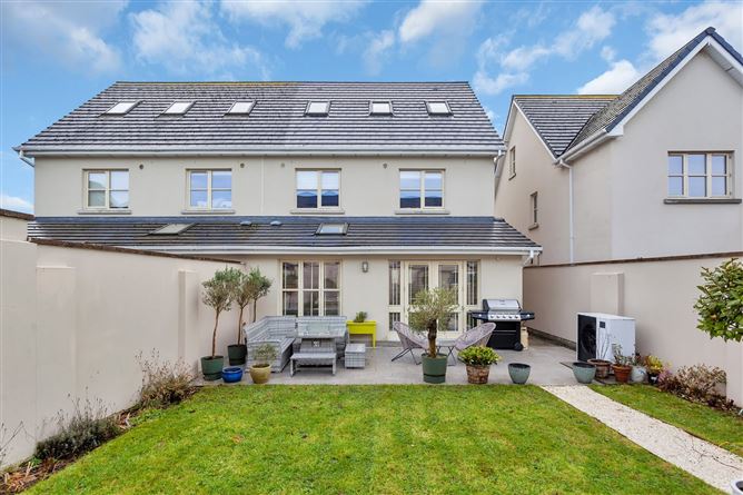 20 The Drive, Pipers Hill, Naas, Co. Kildare