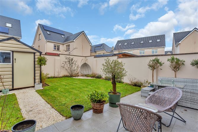 20 The Drive, Pipers Hill, Naas, Co. Kildare