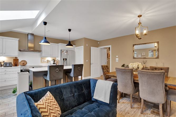 20 The Drive, Pipers Hill, Naas, Co. Kildare