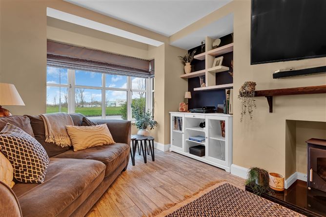 20 The Drive, Pipers Hill, Naas, Co. Kildare