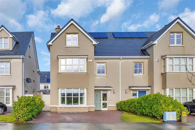 20 The Drive, Pipers Hill, Naas, Co. Kildare