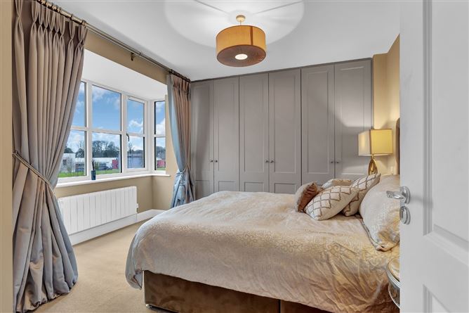 20 The Drive, Pipers Hill, Naas, Co. Kildare